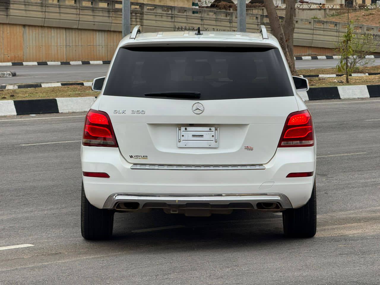 A picture of 2014 Mercedes Benz GLK 350