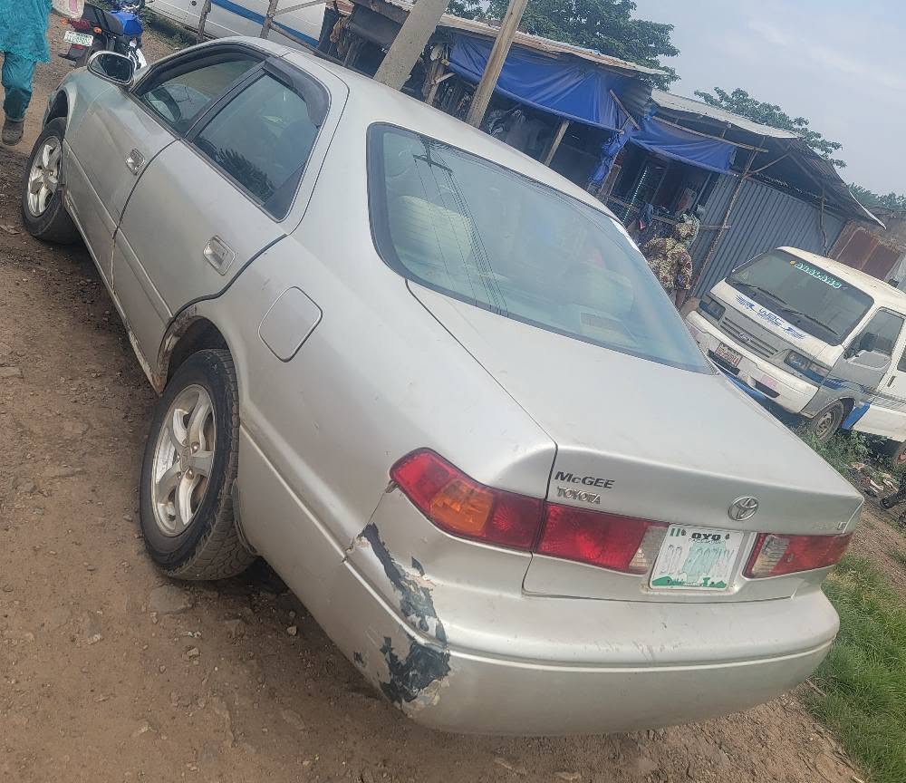 A picture of Toyota camry 2001