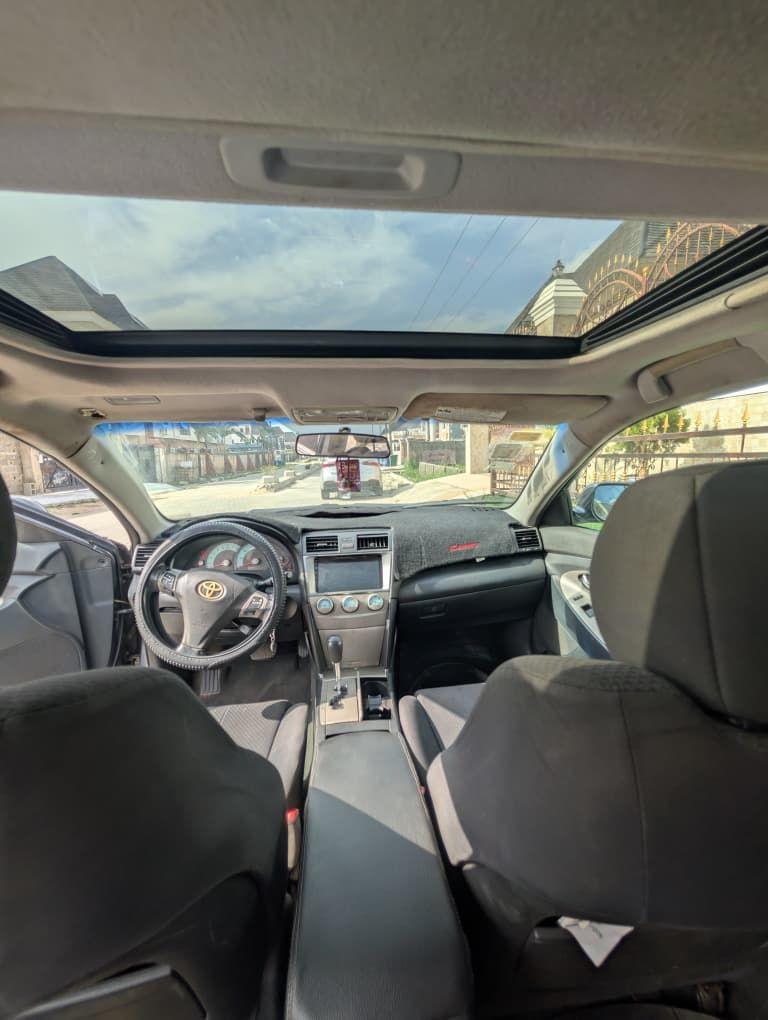 A picture of Toyota Camry sport 2009 Registered First user Neatly baked once