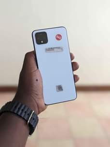 A picture of Google pixel 4xl