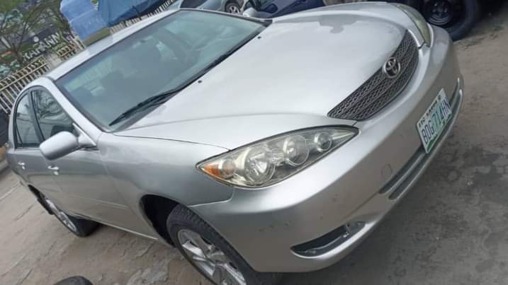 A picture of Registered Toyota Camry 04 4 plug. Flashed on first body.
