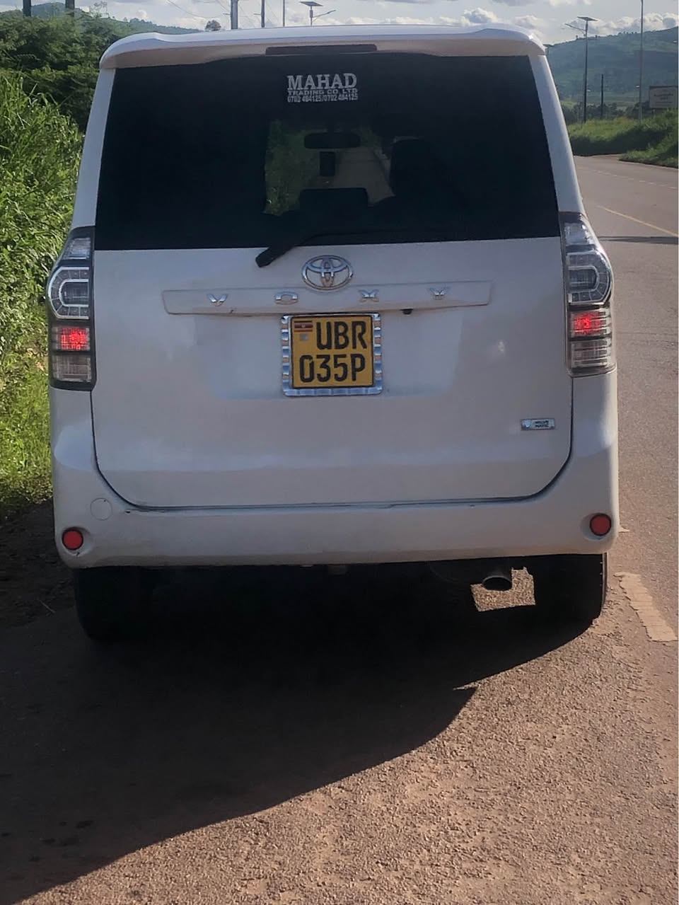 A picture of Toyota Voxy