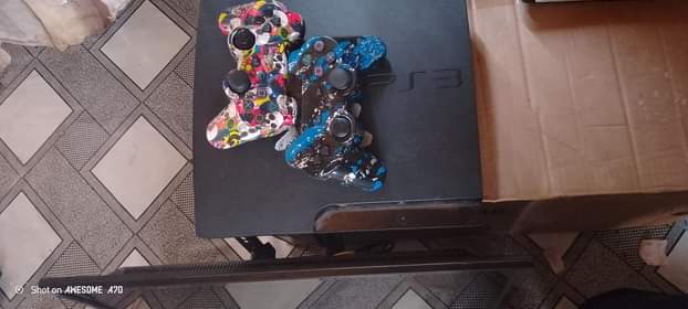 A picture of PS30716252153