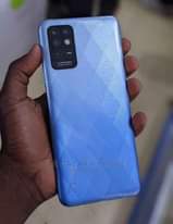 A picture of INFINIX HOT 10
