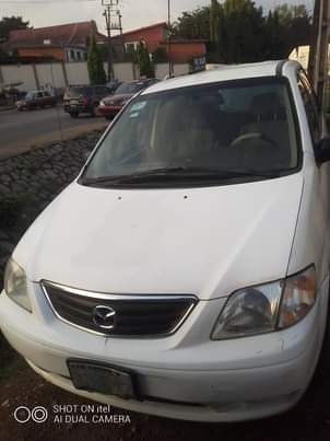 A picture of Mazda MPV