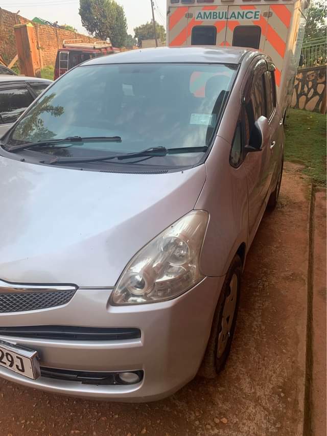 A picture of Toyota Ractis UBM 2008 Model 