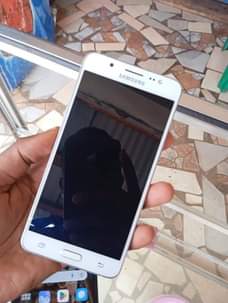 A picture of GALAXY J5 2016 