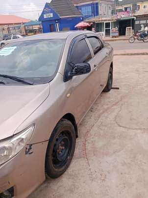 A picture of REGISTERED 2008 TOYOTA COROLLA MANUAL DRIVE