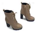 A picture of Womens boots