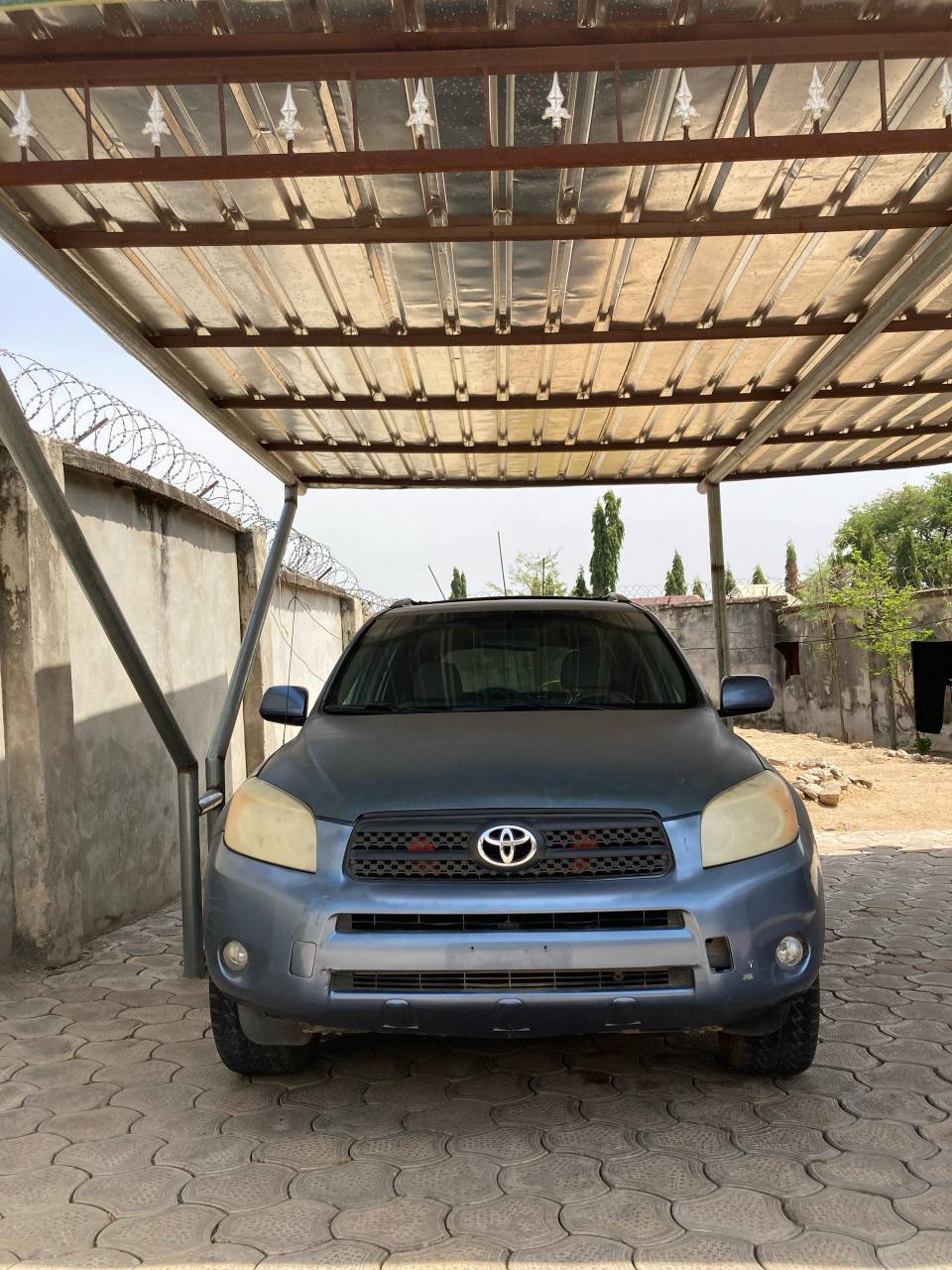 A picture of 2008 rav4 on distress 6.2M Minna