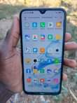 A picture of Remdi note8