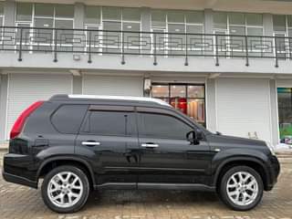 A picture of Nissan X Trail