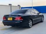 A picture of TOYOTA CROWN