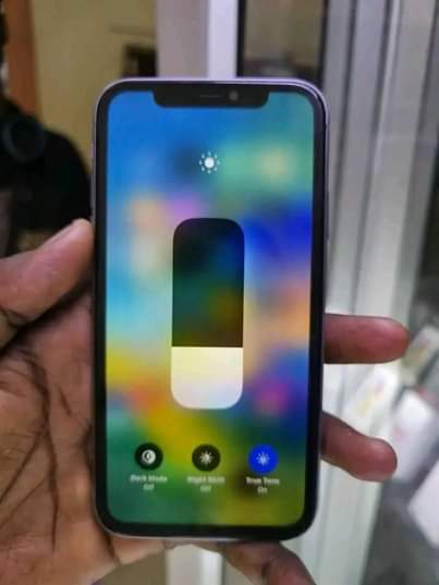A picture of IPHONE 11 GB 64