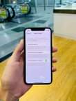 A picture of NAUZA IPHONE 11PRO GB 64 TSH 550 000 NIPIGIE 0693328324