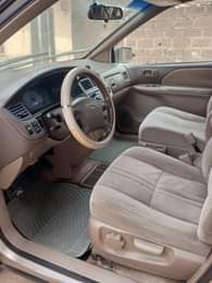 A picture of Toyota Sienna 2001 model for sale Clean first body and