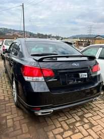 A picture of Subaru legacy 2010 model