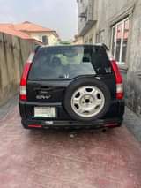 A picture of Honda CR V 2005