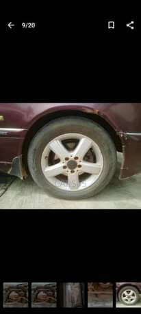 A picture of Mercedes Benz C200 2001