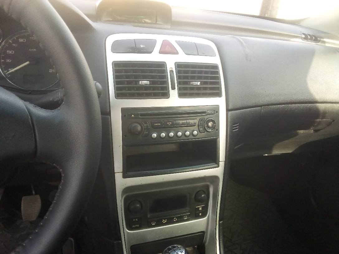 A picture of Peugeot 307