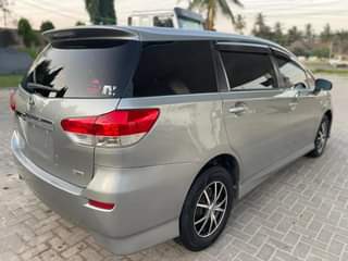 A picture of TOYOTA WISH