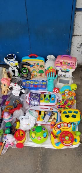 A picture of Affordable toys for Grabs