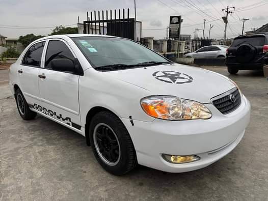 A picture of 9JA USED REGISTERED 2005 TOYOTA COROLLA Reverse Camera Bluetooth Connectivity
