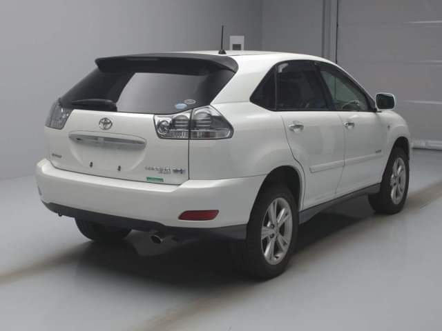 A picture of 2010 Toyota Harrier