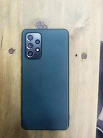 A picture of SAMSUNG A52