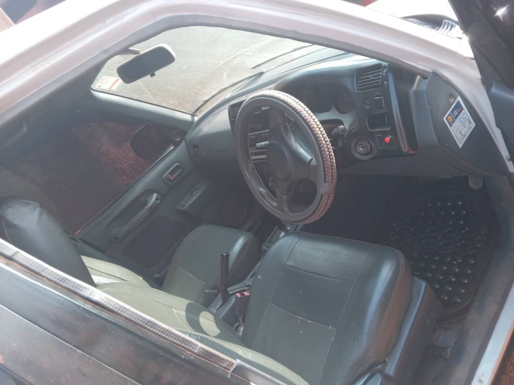 A picture of RAV4 L