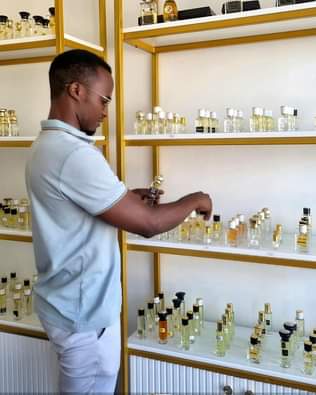 A picture of OIL PARFUME