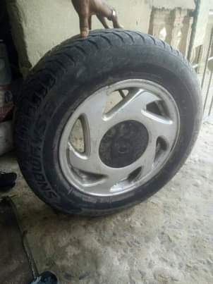 A picture of 15rim tyer