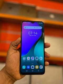 A picture of Infinix hot 10 play