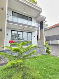 A picture of House On Sale