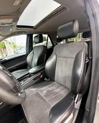 A picture of Belgium grade Few months used Mercedes Benz ML350 2008 model