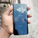 A picture of Nauza samsung s9 plus ina creek isiosumbua nataka 140 nichek