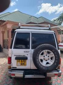 A picture of prado 0767410504 0699131881