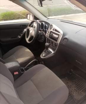A picture of DANNY YUNG Smarts Autos Toyota Matrix S 05 Very Sound