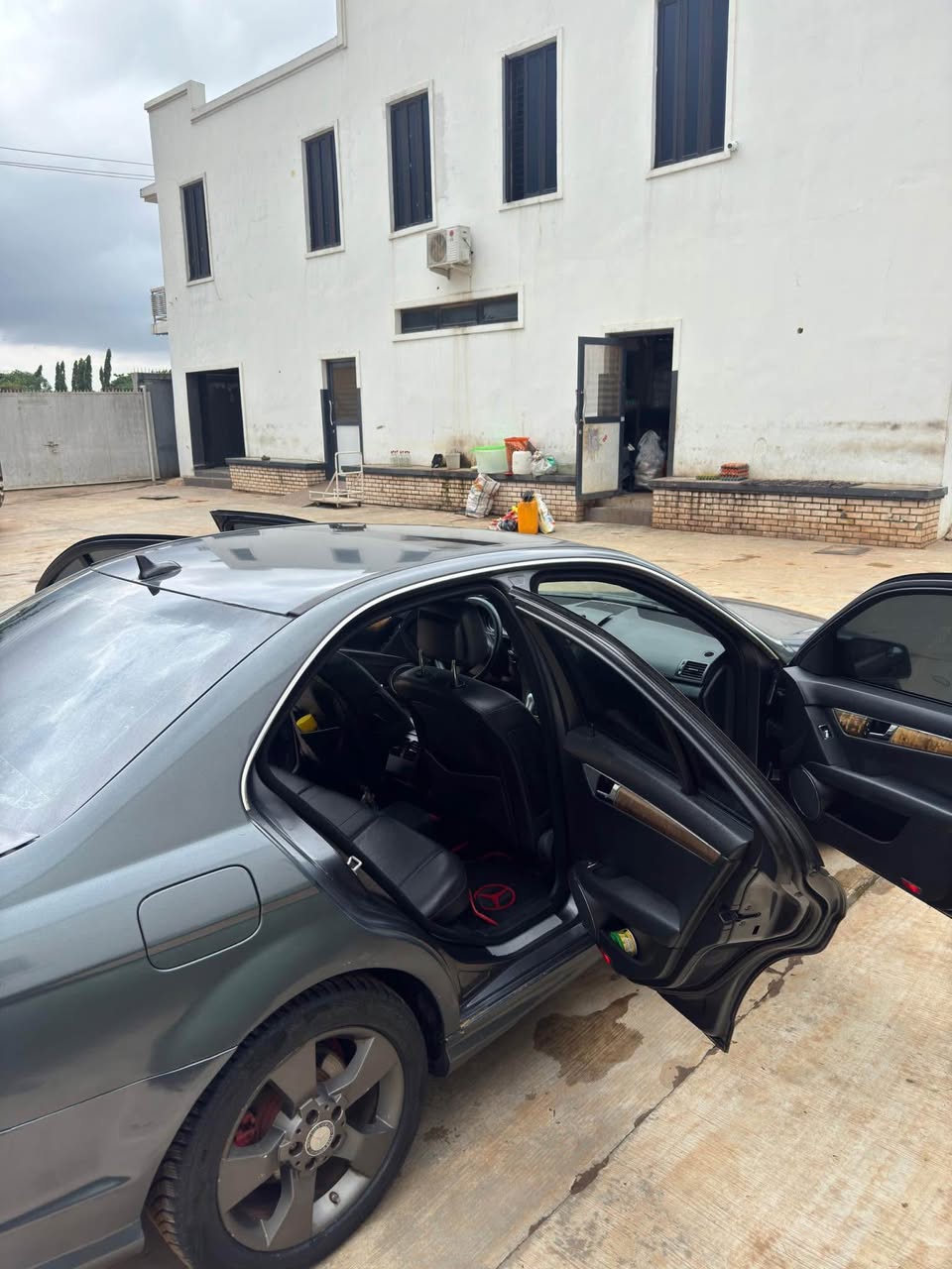 A picture of C350 2010 model 08134061747
