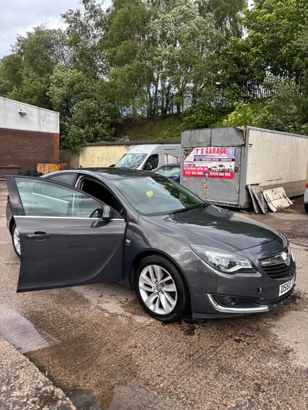 vauxhall insignia