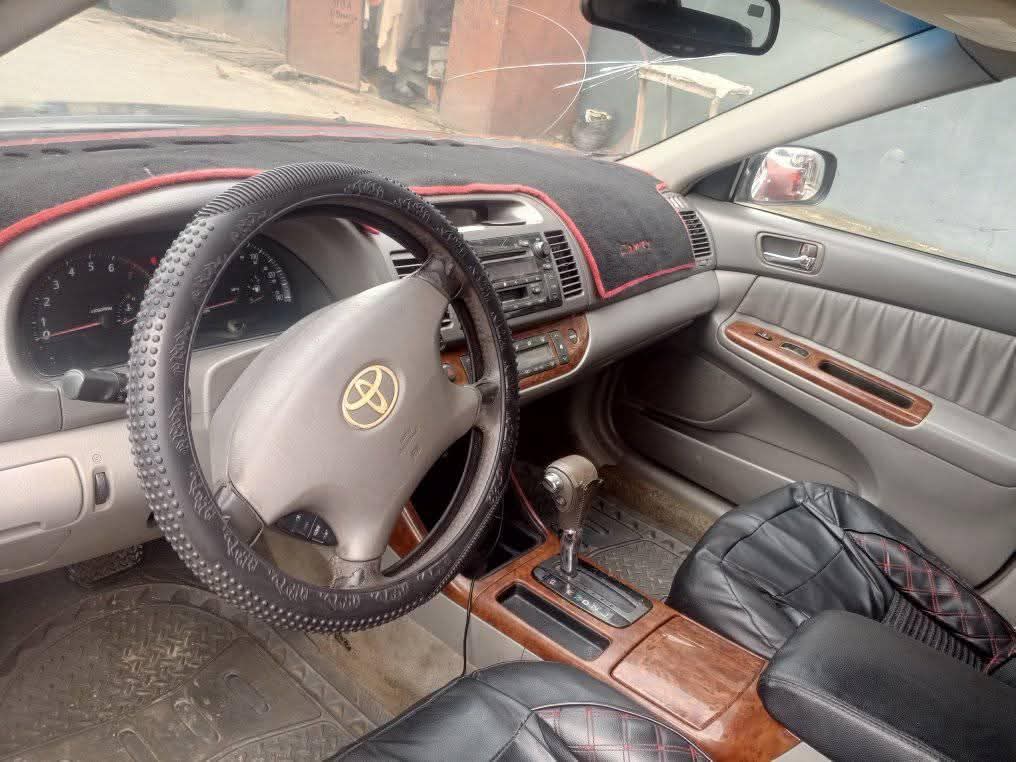 A picture of Belgium grade Toyota Camry big daddy