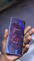 A picture of S8 samsung