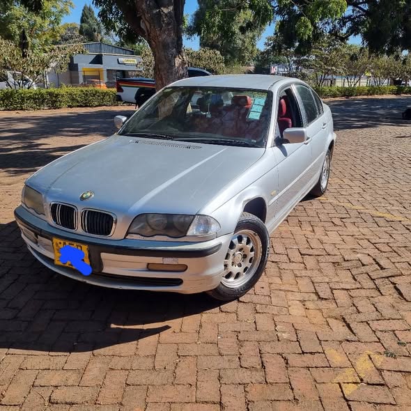 bmw 318i