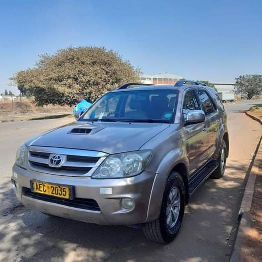 used toyota fortuner