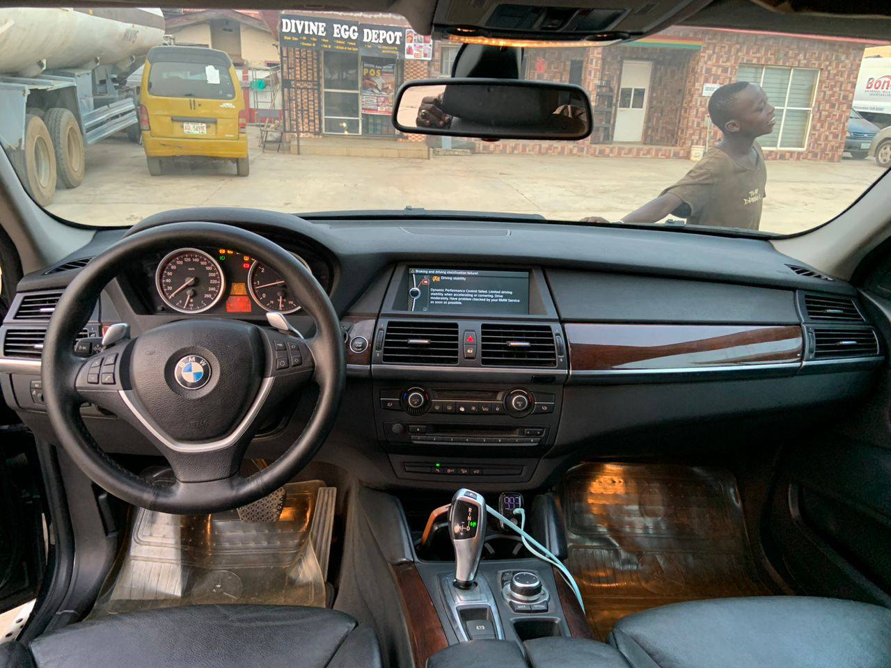A picture of BMW x6 first body buy and drive home going for