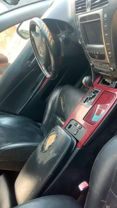 A picture of 2007 GS300 enging gear and AC buy and do body