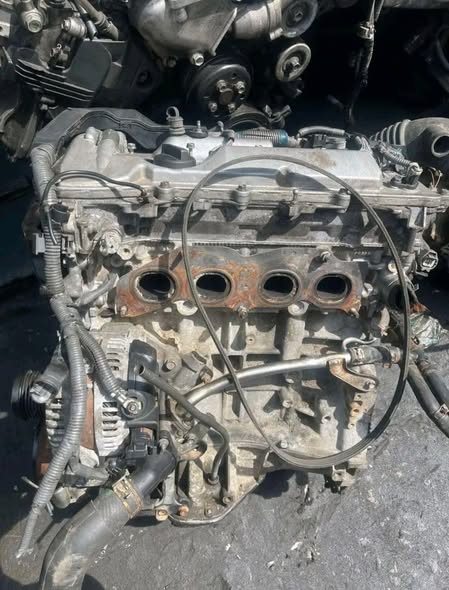 A picture of Engine accessories