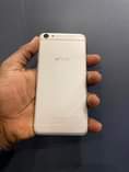 A picture of Vivo y7 128GB Ram 4 finger ipo 170000 call 0787682446