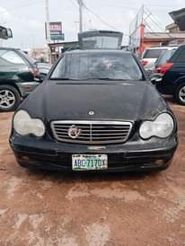 A picture of Mercedes c180