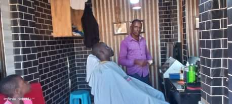 A picture of Saloon for sale in nansana town busubuzi deal with everything